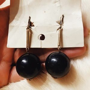 Vintage 60s Black Dangly Earrings